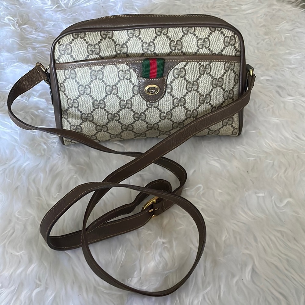 Gucci vintage crossbody bag